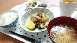 栄養バランスの取れたお食事♪