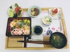 3月3日は、節句らしい「春のちらし寿司」を。