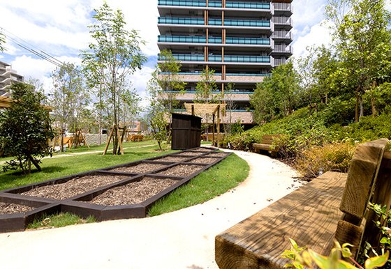 吹田千里丘 中楽坊