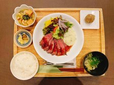 日替わり定食 ローストビーフ(夜)