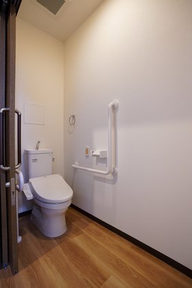 ゴールドエイジ一身田