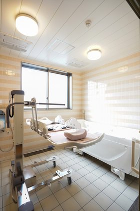 ゴールドエイジ一身田