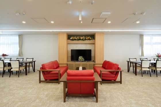 ゴールドエイジロイヤル一宮