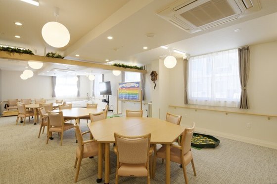 ゴールドエイジロイヤル一宮