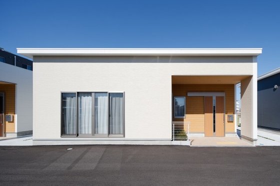 ゴールドエイジロイヤル一宮