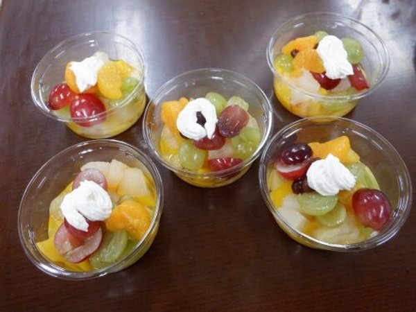 レクリエーション パフェ作り アーバンヴィラ四条大宮 京都市下京区 Lifull 介護