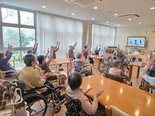 本日のレクリエーションは「体操」です♪