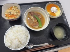 本日の昼食です😚