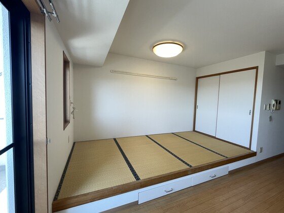 サンロワール和泉砂川