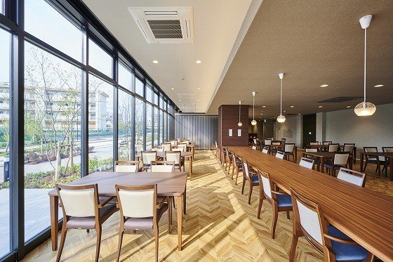 カルナス城野駅前