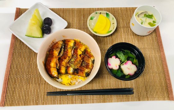 カルナス城野駅前