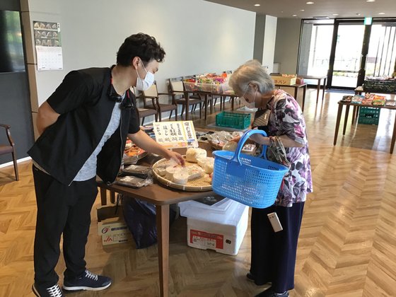 カルナス城野駅前