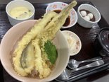5月の特別食「穴子天丼」
