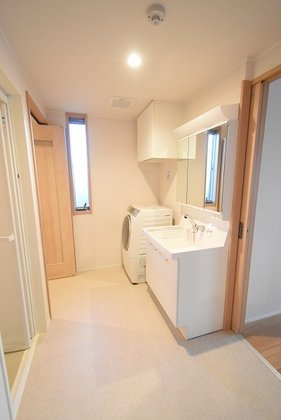 サンリスタ登戸