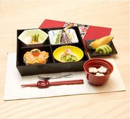 季節感あふれるお食事をお楽しみ下さい。