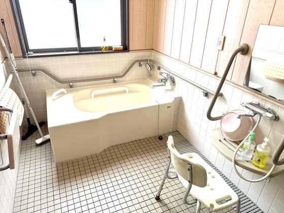 介護付有料老人ホーム やすらぎ苑