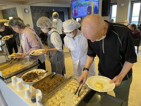 フルールハピネスとまこまい