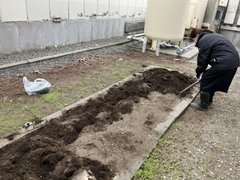 土おこし