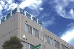 隣接の関連病院です。