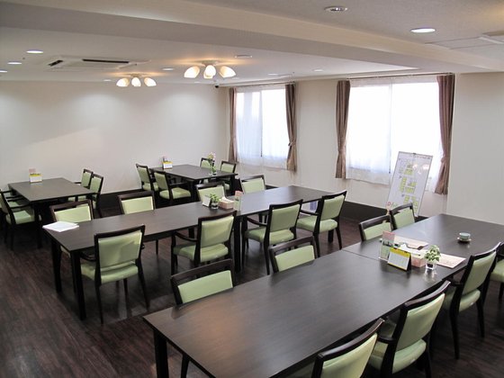 ディーフェスタ 日野