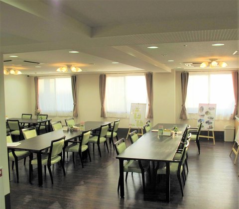 ディーフェスタ 日野