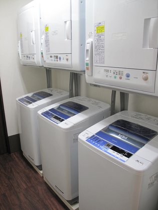 ディーフェスタ 日野