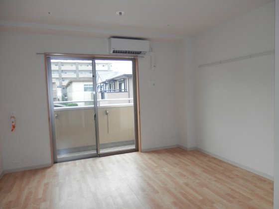 ディーフェスタ めじろ台