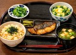冬の味覚 ブリ定食