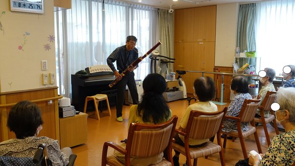 吉澤博美様の ファッゴット ボランティア演奏会 和楽久シニアレジデンス長津田 横浜市緑区 Lifull 介護 吉澤博美様の ファッゴット ボランティア演奏会 和楽久シニアレジデンス長津田 横浜市緑区 Lifull 介護