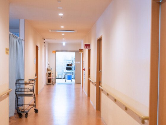 オリーブ 中間館