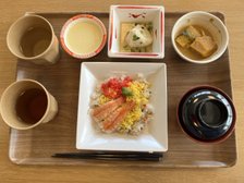 毎食手作り!「食の彩り健康法」を取り入れたお食事