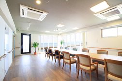 各階、オーシャンビューのダイニングでお食事を提供