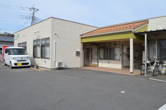 四つ葉のクローバー 中里