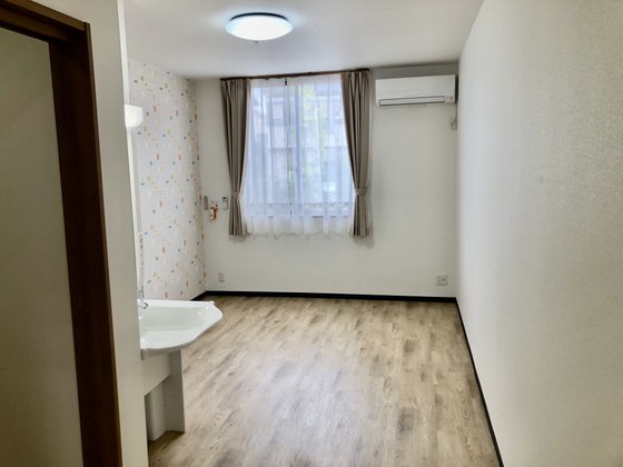 アンジェス枚方