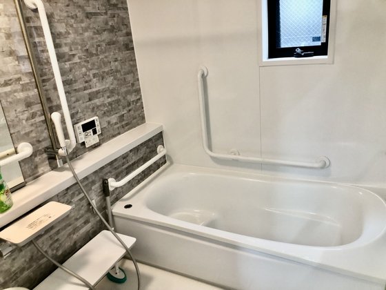 アンジェス枚方