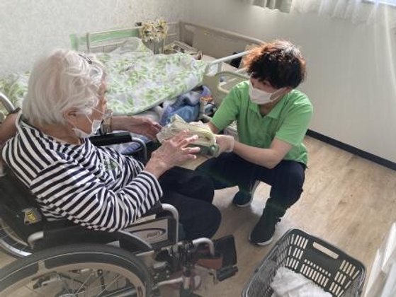 アンジェス岐阜岩地