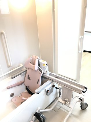 アンジェス岐阜岩地