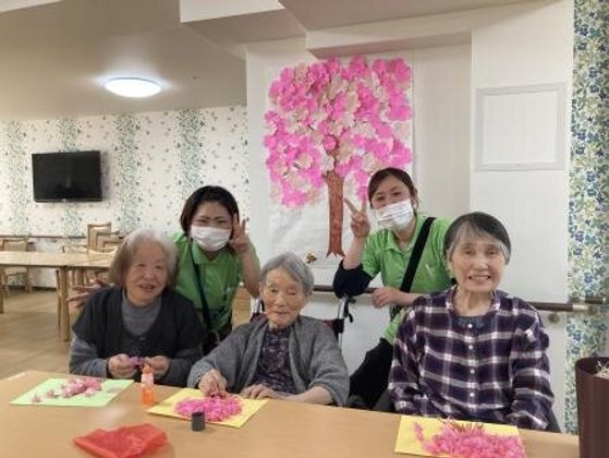 アンジェス岐阜岩地