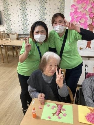 アンジェス岐阜岩地