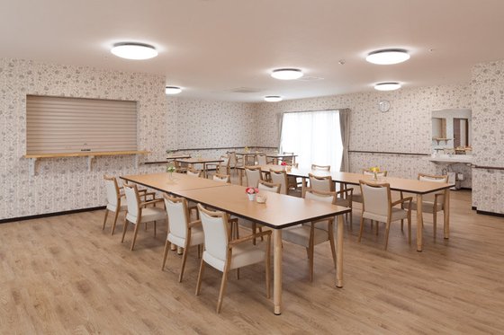 アンジェス八王子