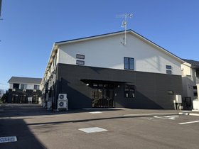 アンジェス上溝