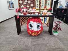 2025.1.3 みんなでダルマ作成 絵馬や書初めも②🎍