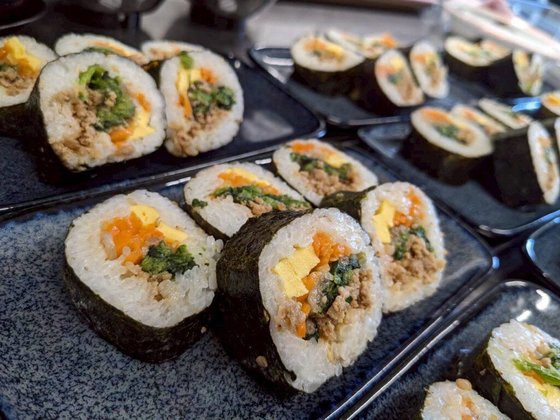 ナーシングホームしらゆりケアkomorebi