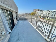 ルーフバルコニー