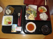 いつも五品以上で提供しております