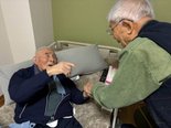 実は昔からのご友人らしく、久しぶりの再会