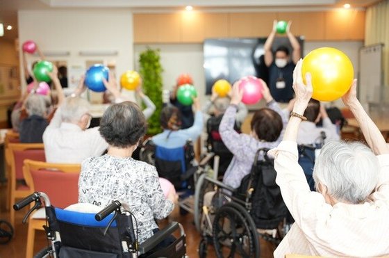 ななさと翔裕館