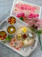 本日、母の日イベントのスイーツバイキングを行いました。