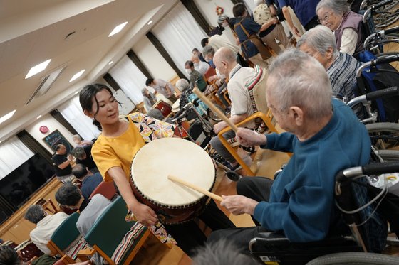 あきる野翔裕館