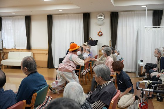あきる野翔裕館